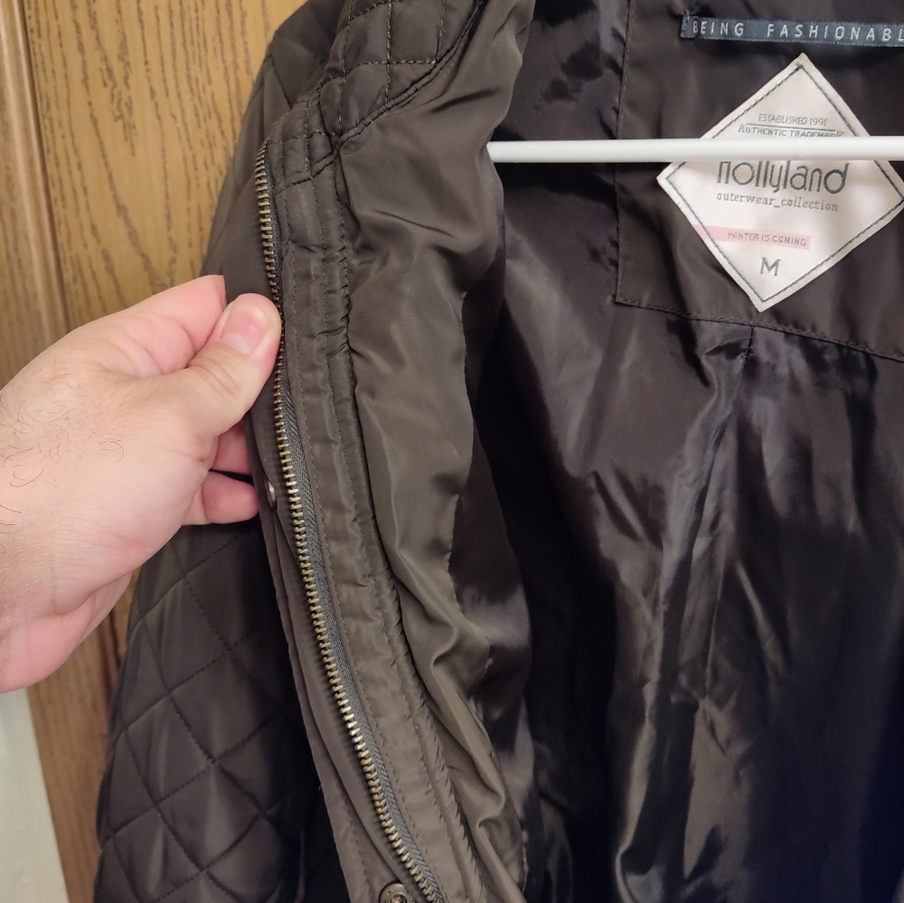Quilted Long Puffer Jacket in Olive - Picture 5 of 6